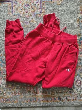 Champion Red Crewneck Sweatshirt with Embroidered Logo